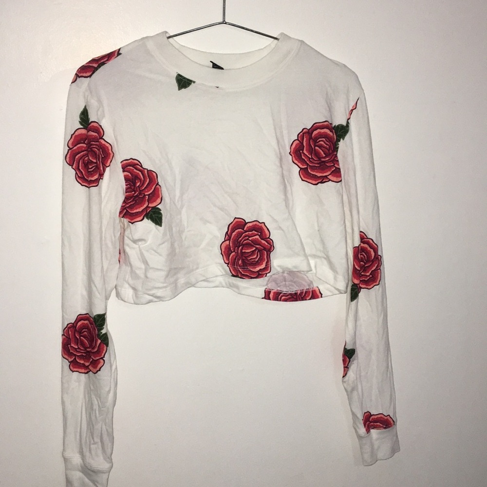 FOREVER 21 LONG SLEEVE CROP TOP
